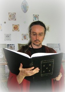 readingpicatrix.jpg
